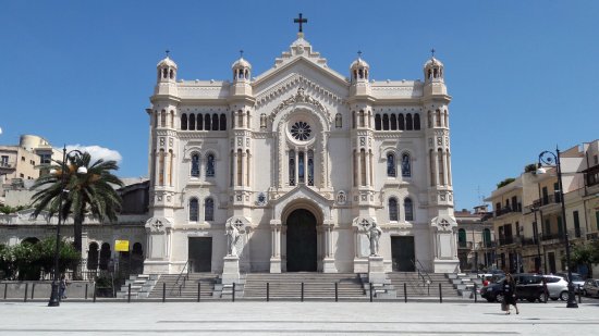 Cattedrale di Reggio Calabria luogo dell'assemblea diocesana