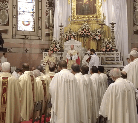 Morrone con i sacerdoti di Reggio