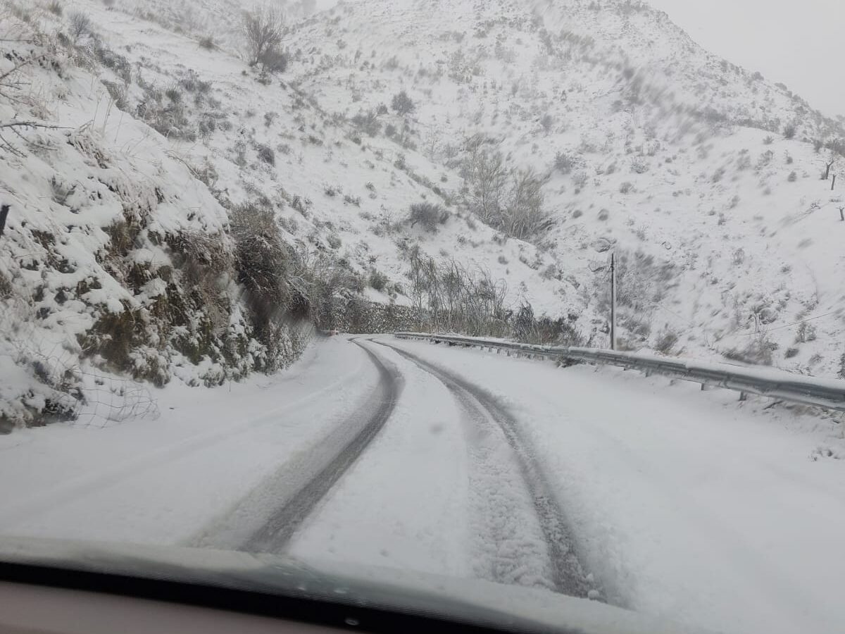 Area grecanica imbiancata dalla neve