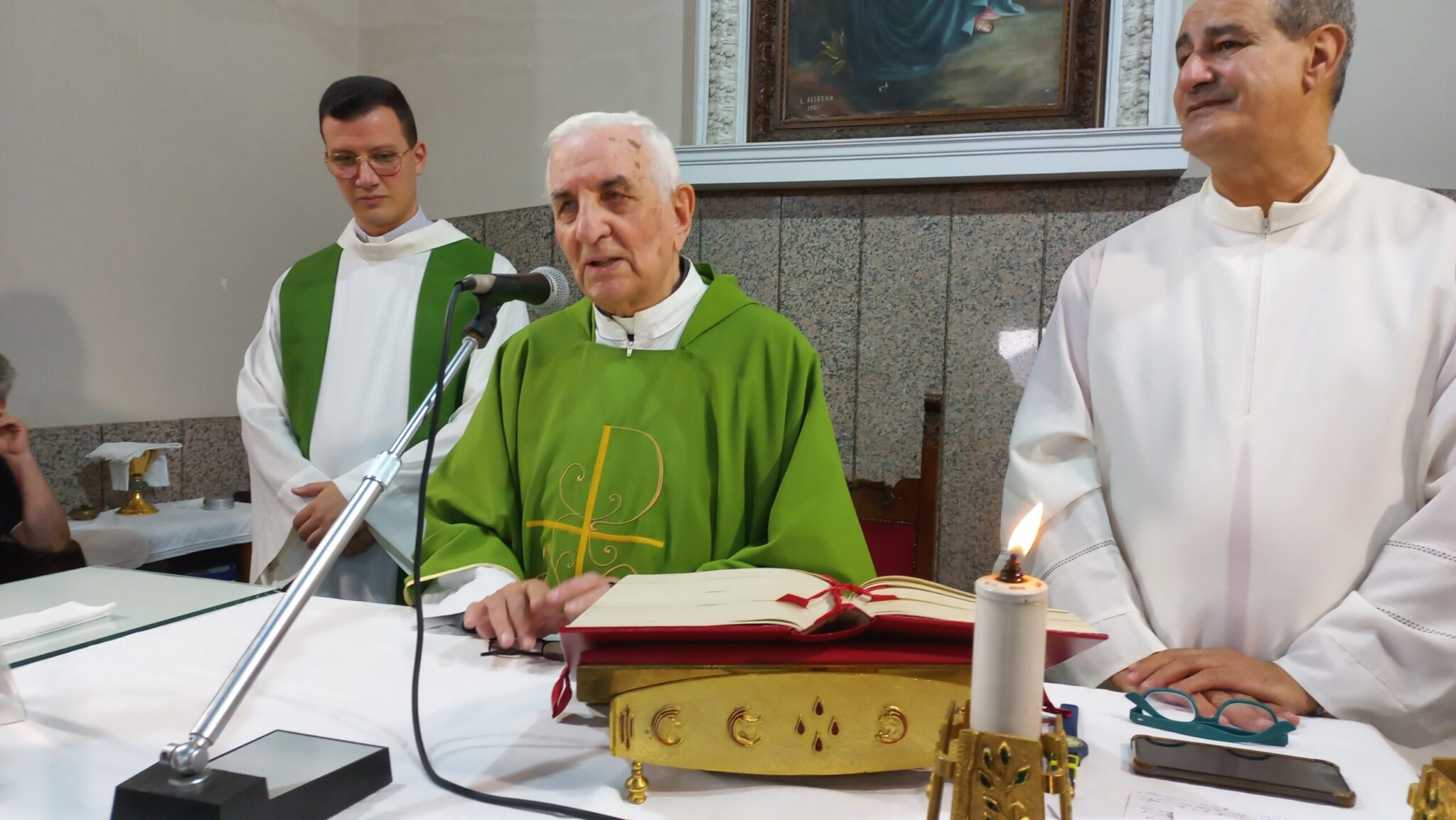 Don Gianni Latella, anniversario di sacerdozio