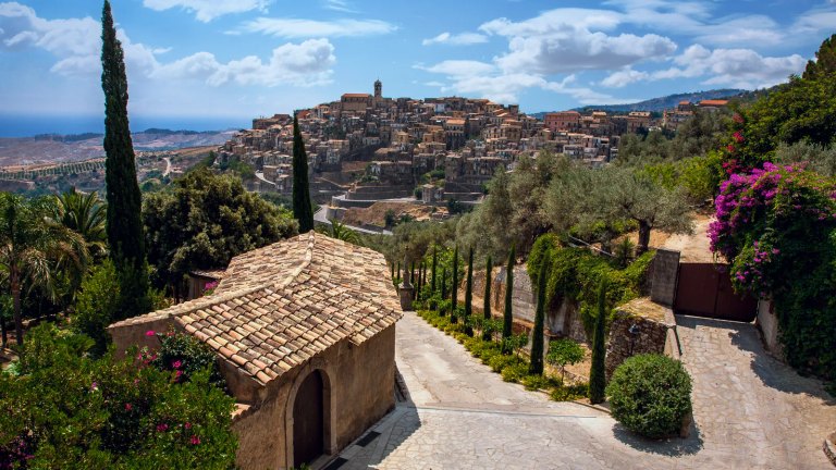 KB Badolato borgo visto da nord