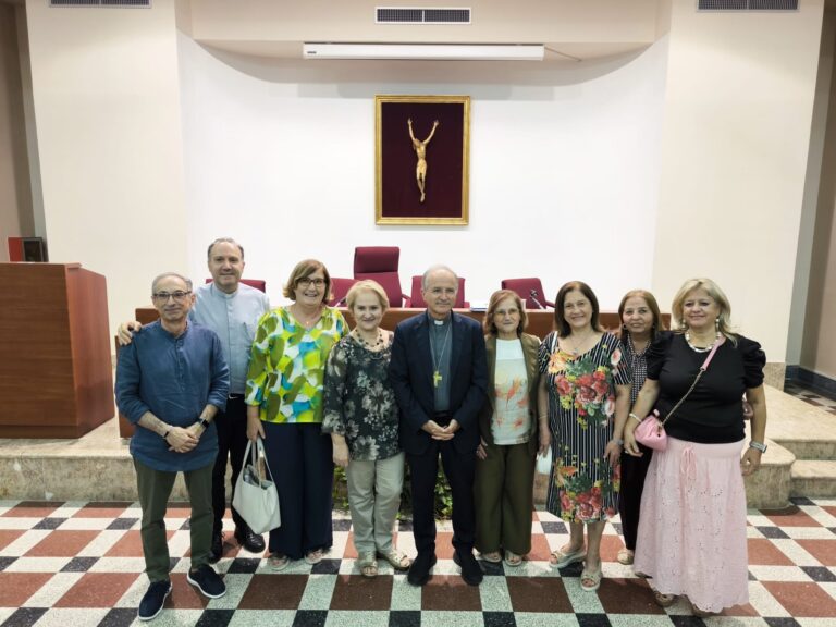 Insegnanti di Religione con l'Arcivescovo Fortunato Morrone